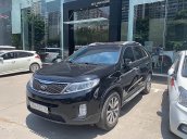 Bán xe Kia Sorento năm sản xuất 2015, màu đen, xe nhập, giá 750tr