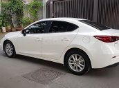 Cần bán Mazda 3 đời 2016, màu trắng