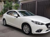 Cần bán Mazda 3 đời 2016, màu trắng