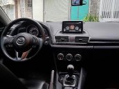 Cần bán Mazda 3 đời 2016, màu trắng