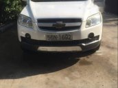 Cần bán gấp Chevrolet Captiva sản xuất năm 2009, màu trắng,  