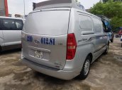 Bán Hyundai Grand Starex Van đời 2009, màu bạc