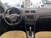 Bán ô tô Volkswagen Polo thương hiệu Đức, màu trắng, xe nhập