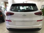 Bán xe chính hãng chiếc xe Hyundai Tucson sản xuất năm 2019, màu trắng