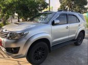 Bán ô tô Toyota Fortuner 2013, màu bạc, xe còn rất mới, bảo dưỡng định kỳ