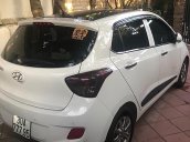 Cần bán Hyundai Grand i10 năm 2015, màu trắng, nhập khẩu 