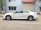 “ Monster Beautiful” Sedan hạng sang nhập khẩu nguyên chiếc Toyota Camry ông vua doanh số