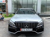 Bán xe Mercedes C300 AMG đen/đỏ đời 2018 lướt. Trả trước 650 triệu nhận xe ngay