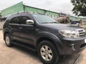 Cần bán xe Fortuner 2009, số sàn, máy dầu