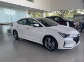 Cần bán xe Hyundai Elantra năm sản xuất 2019, xe mới 100%