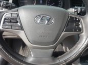 Bán Hyundai Elantra GLS 1.6AT màu trắng, số tự động sản xuất 2016, biển Sài Gòn, 1 chủ đi 26000km