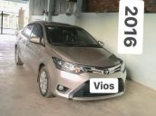 Cần bán gấp Toyota Vios đời 2016, màu vàng còn mới, giá 480tr