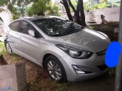 Cần bán lại xe Hyundai Elantra năm sản xuất 2015, màu bạc, giấy tờ đầy đủ