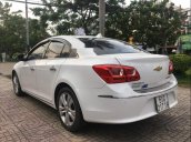 Gia đình bán Chevrolet Cruze năm 2016, màu trắng