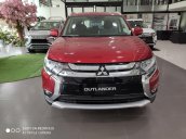 Bán ô tô Mitsubishi Outlander đời 2019, tất cả các màu với ưu đãi tốt nhất tháng 9