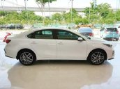 Bán Kia Cerato đời 2019, màu trắng, nhập khẩu, giá chỉ 559 triệu