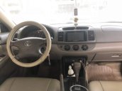 Bán xe Toyota Camry 2004, màu trắng, xe nhập 