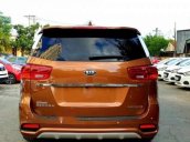 Cần bán xe Kia Sedona đời 2019, màu nâu