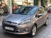 Bán lại xe Ford Fiesta sản xuất 2011, màu xám, 320 triệu