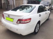 Cần bán xe Toyota Camry 2.4LE 2007 màu trắng