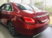 Mercedes C200 2019 khuyến mãi khủng, tặng 100% trước bạ