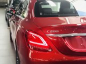 Mercedes C200 2019 khuyến mãi khủng, tặng 100% trước bạ