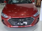 Bán Hyundai Elantra đời 2018, màu đỏ