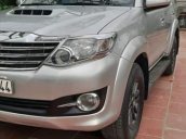 Cần bán Toyota Fortuner năm sản xuất 2016, màu bạc còn mới