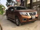 Bán xe Nissan Navara năm 2015, màu cam