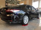 Bán Toyota Camry Q năm 2019, màu đen, nhập khẩu  