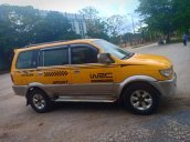 Cần bán xe Isuzu Hi lander 2004, màu vàng, nhập khẩu