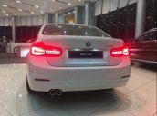 Bán BMW 3 Series 320i 2018, màu trắng, nhập khẩu nguyên chiếc