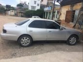 Bán Toyota Camry năm sản xuất 1992, màu bạc