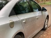 Gia đình bán Chevrolet Cruze năm 2010, màu bạc, nhập khẩu