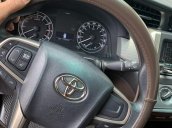 Mình cần bán 1 ô tô Toyota Innova E đời 2018