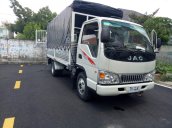 Bán JAC 2,4 tấn thùng 3m2, máy Isuzu 2019, 50tr nhận xe ngay