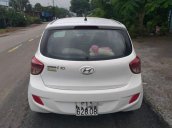 Bán xe Hyundai Grand i10 năm sản xuất 2014, màu trắng, nhập khẩu số sàn