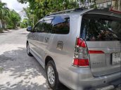 Cần bán gấp Toyota Innova E đời 2014, màu bạc, số sàn giá cạnh tranh