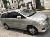 Bán Toyota Innova 2.0 G năm sản xuất 2013, màu bạc số tự động