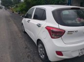 Bán xe Hyundai Grand i10 năm sản xuất 2014, màu trắng, nhập khẩu số sàn