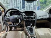 Bán lại xe Ford Focus đời 2016, màu trắng, xe nhập