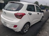 Bán xe Hyundai Grand i10 năm sản xuất 2014, màu trắng, nhập khẩu số sàn