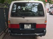 Bán Toyota Hiace đời 2001, màu bạc, xe đẹp