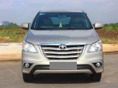 Bán Toyota Innova số sàn 2015 vàng kim, xe chính chủ