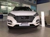 Bán Hyundai Tucson sản xuất năm 2019, khuyến mãi, giao ngay