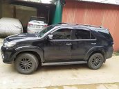 Bán Toyota Fortuner G năm 2015, màu đen, xe gia đình
