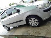 Bán xe Hyundai Getz 1.1MT đời 2010, màu bạc, xe đẹp