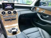 Cần bán Mercedes C250 Exclusive 2018, màu nâu chính chủ