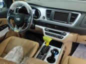 Cần bán Kia Sedona 2.2 DAT Luxury sản xuất năm 2019, xe giá thấp