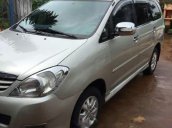 Bán Toyota Innova đời 2009, màu vàng, nhập khẩu  